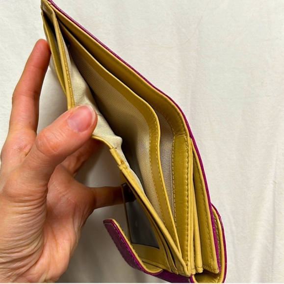 Authentic KATE SPADE Leather Wallet, BNC - Picture 2 of 5